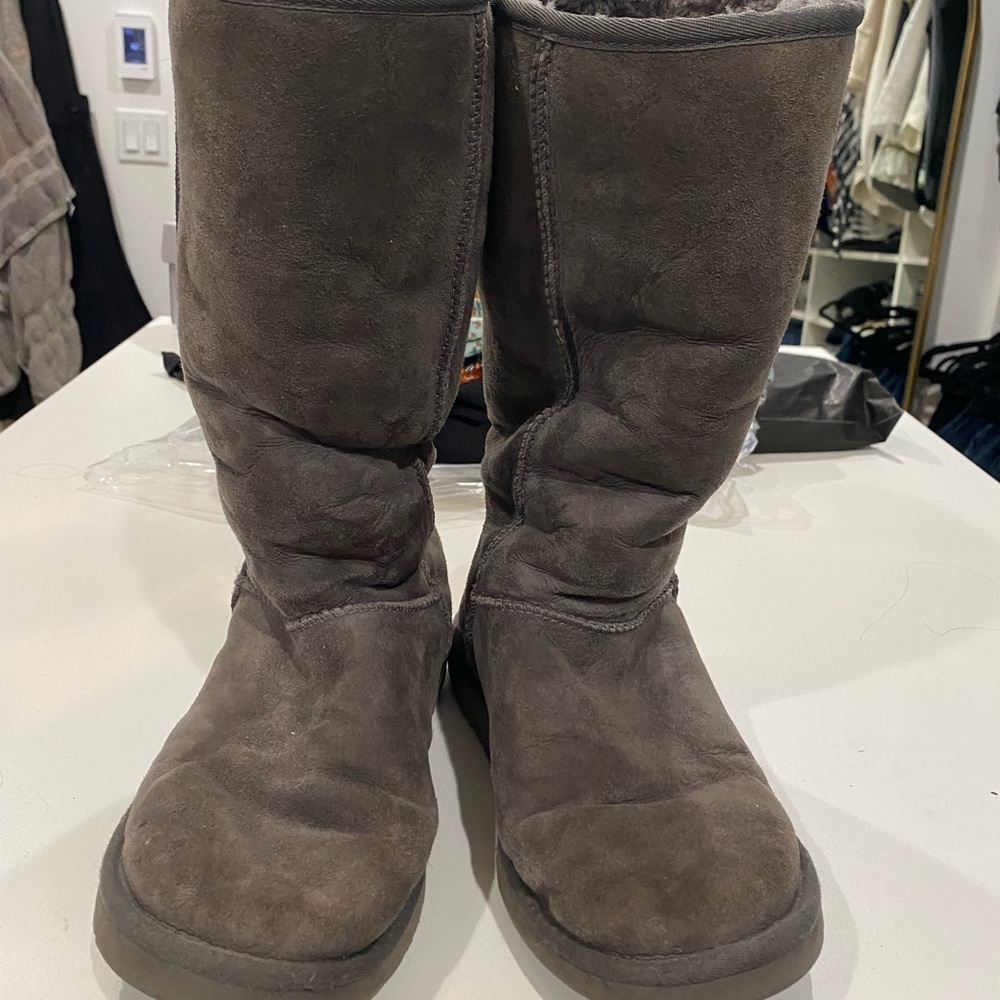 Tall Grey Ugg Boots Size 9
